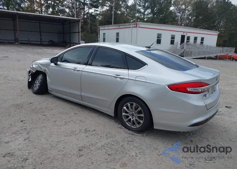 2017 Ford Fusion S из США, поврежденный, VIN 3FA6P0G7XHR198404